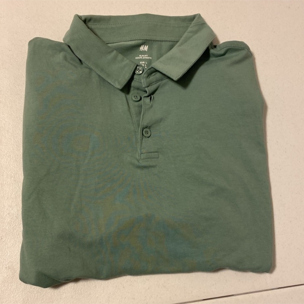 Men’s Tee - Picture 2 of 3